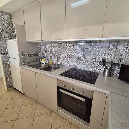 Appartement Holidays Near The Strip Albufeira