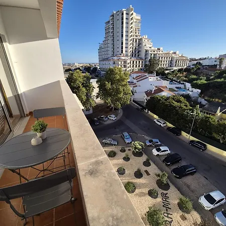 Appartement Holidays Near The Strip Albufeira