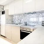 Апартаменты Holidays Near The Strip