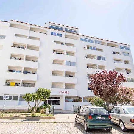 Holidays Near The Strip Lägenhet *