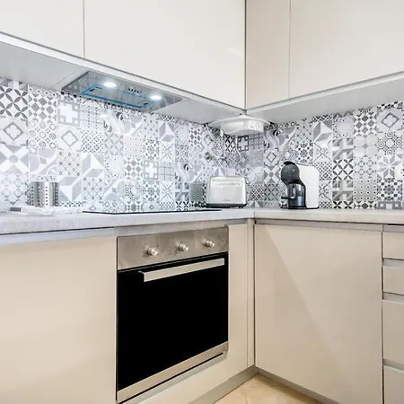 Apartament Holidays Near The Strip